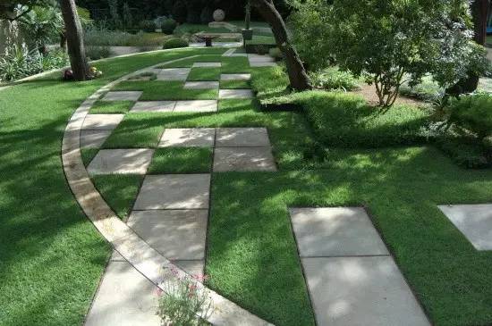 花园草坪如何打理,花园草地打理