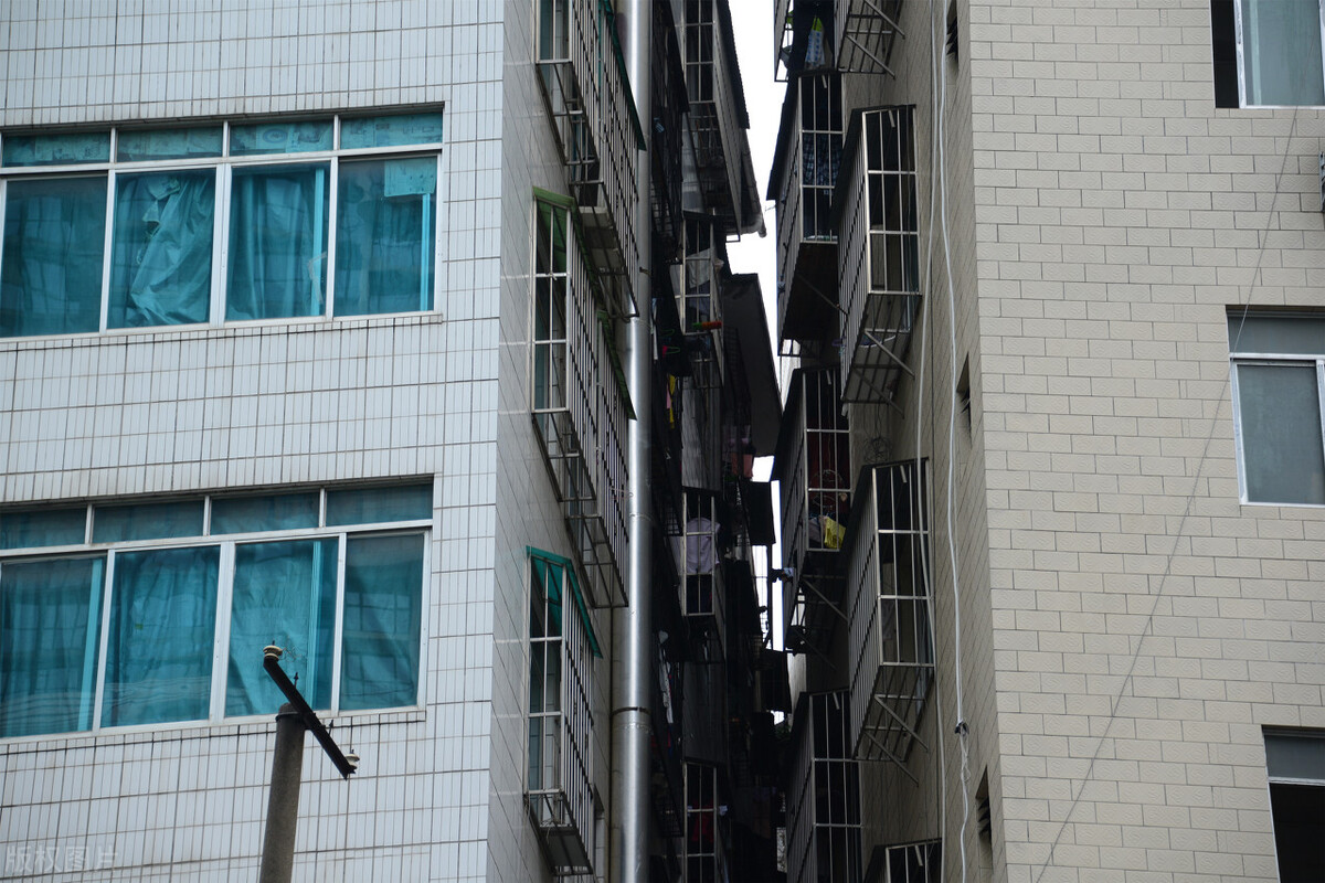 买房应该怎么选位置,买房怎么选位置和地段