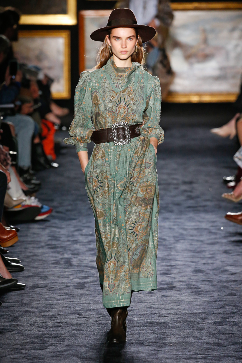 etro刺绣款,etro佩斯利花纹包