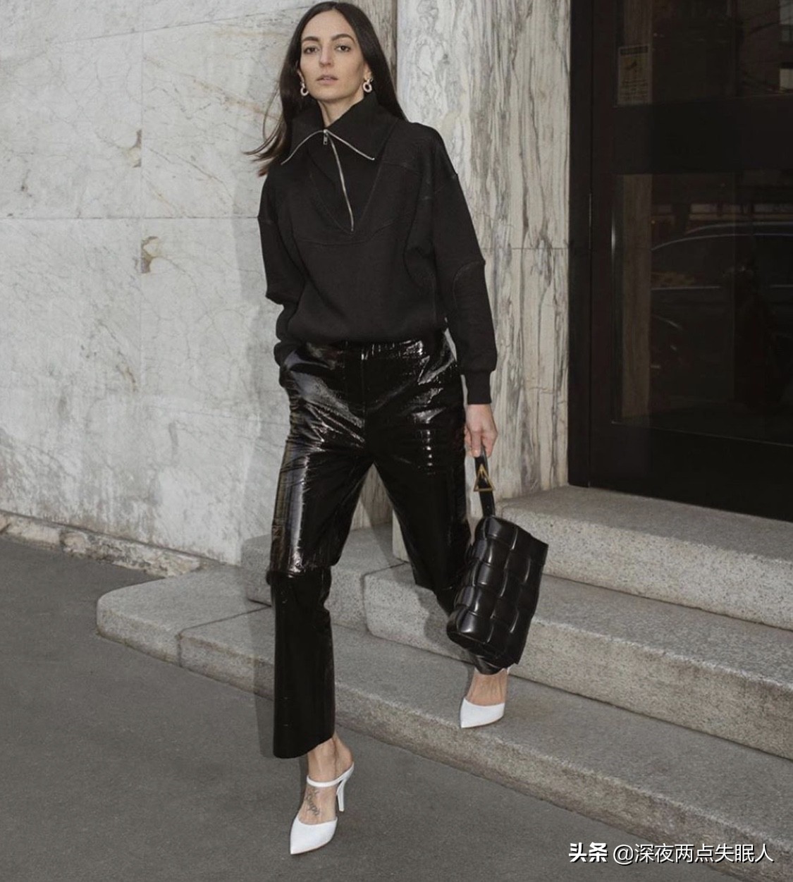 bv枕头包多少钱,bv枕头包价格