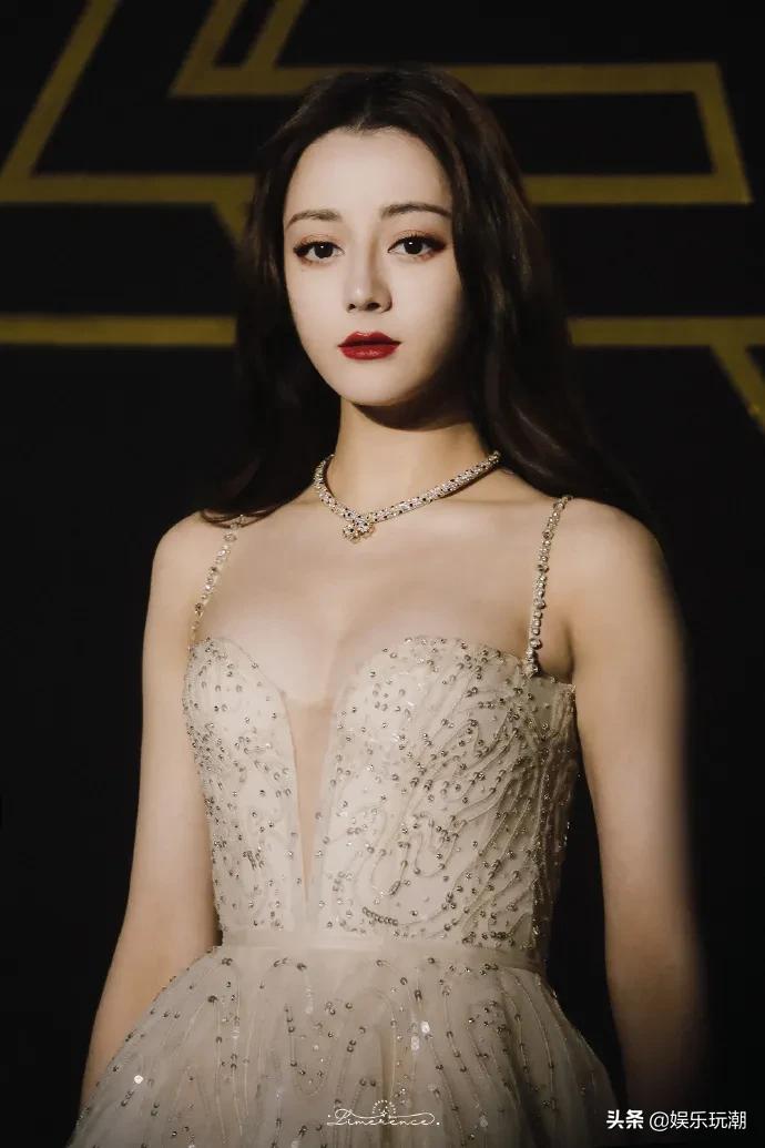 迪丽热巴人间富贵花舞蹈,人间富贵花迪丽热巴完整