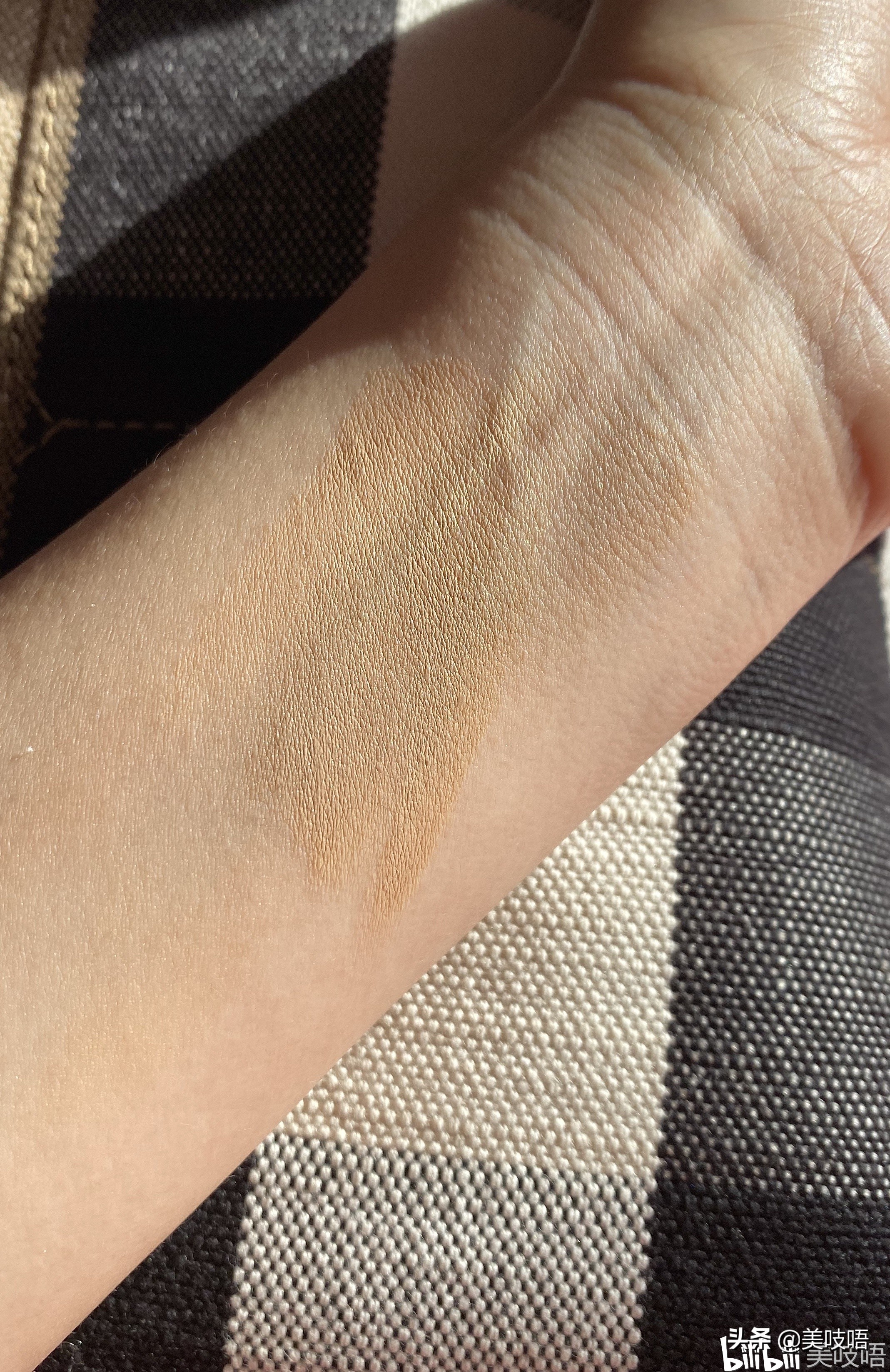 2020秋冬干皮粉底液测评,秋冬干皮粉底液平价测评