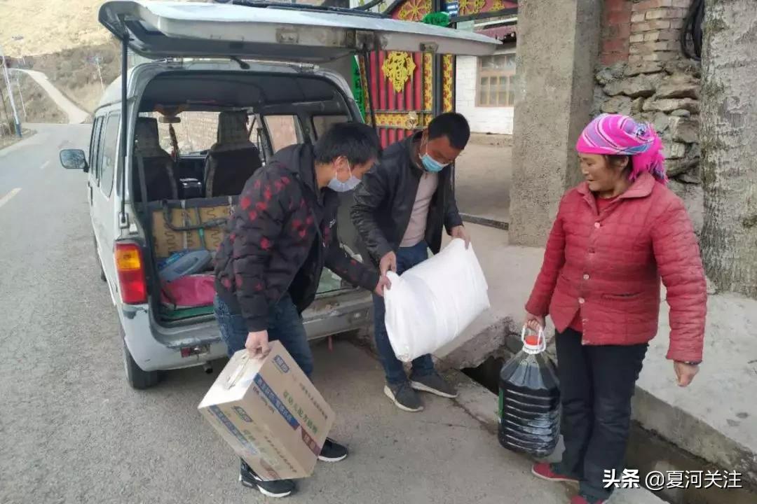 藏巴哇镇巴都村在疫情防控期间的采购“新绝招”