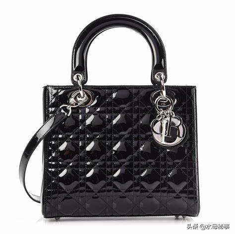 世界顶级10大奢侈品服装,全球十大奢侈品服装排名