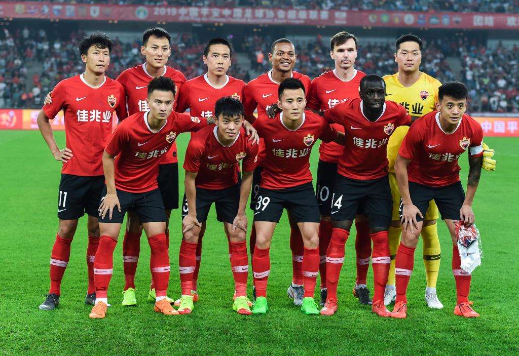 郜林对国家队的作用,郜林的能力和成就可比肩李毅