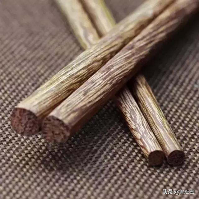 鸡翅木质感,鸡翅木真正的颜色