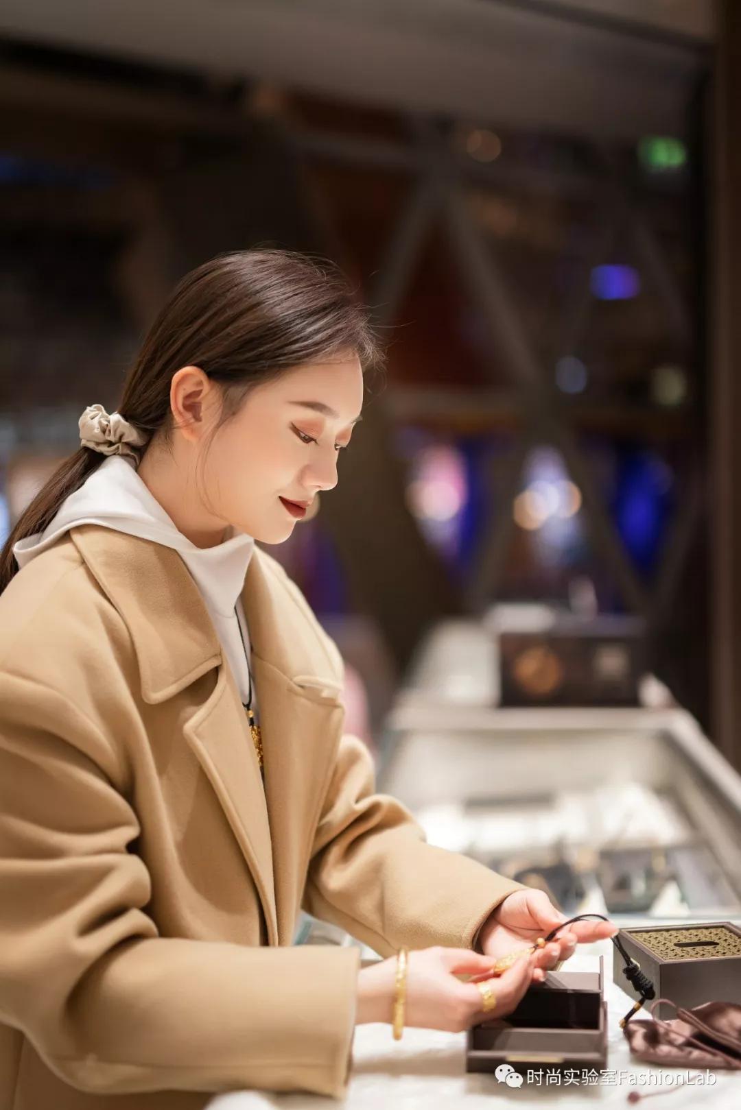 閫佺粰骞磋交浜虹殑瀹炵敤绀肩墿,閫佺粰骞磋交浜虹殑鏂板勾绀煎搧