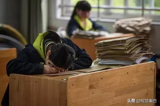 据说，2018年四川最厉害的新闻摄影都在这里