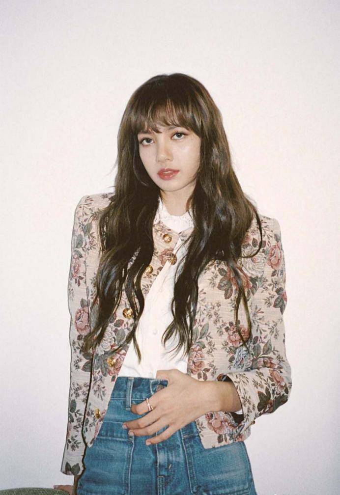 青你2lisa的穿衣搭配,青你2lisa穿搭