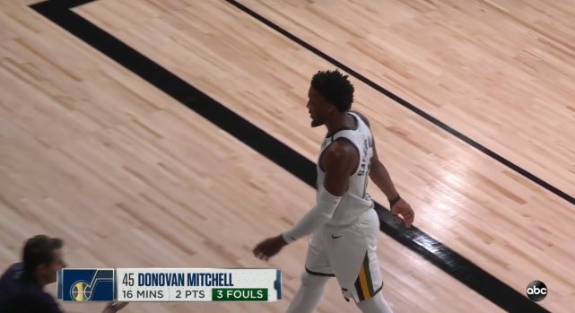 254分破詹皇纪录！7场大战狂刷神迹：两新星让乔丹库里成背景