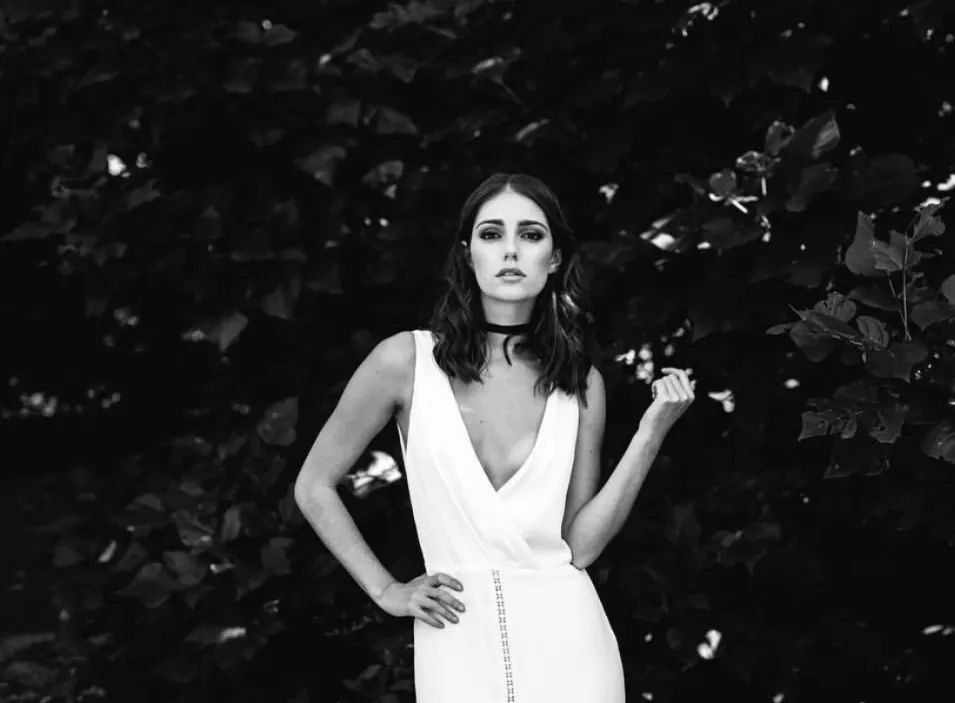 婚纱搭出时髦感｜不到百元的6件单品，手把手教给你