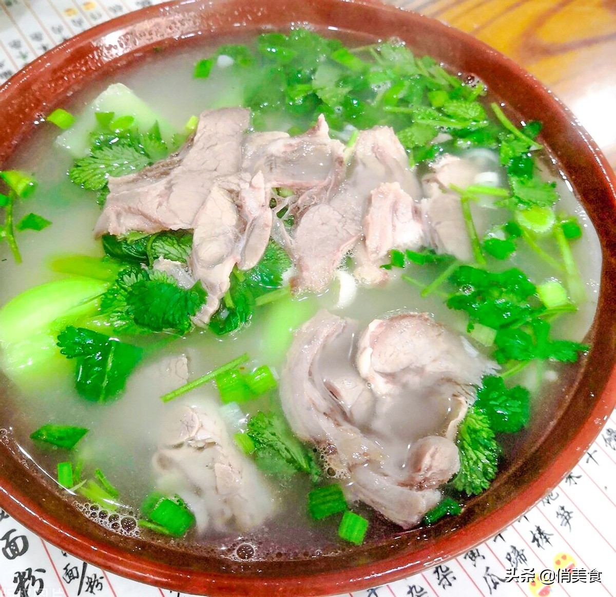 羊肉汤怎么炖不膻味最好喝,羊肉汤怎么炖放什么去膻味