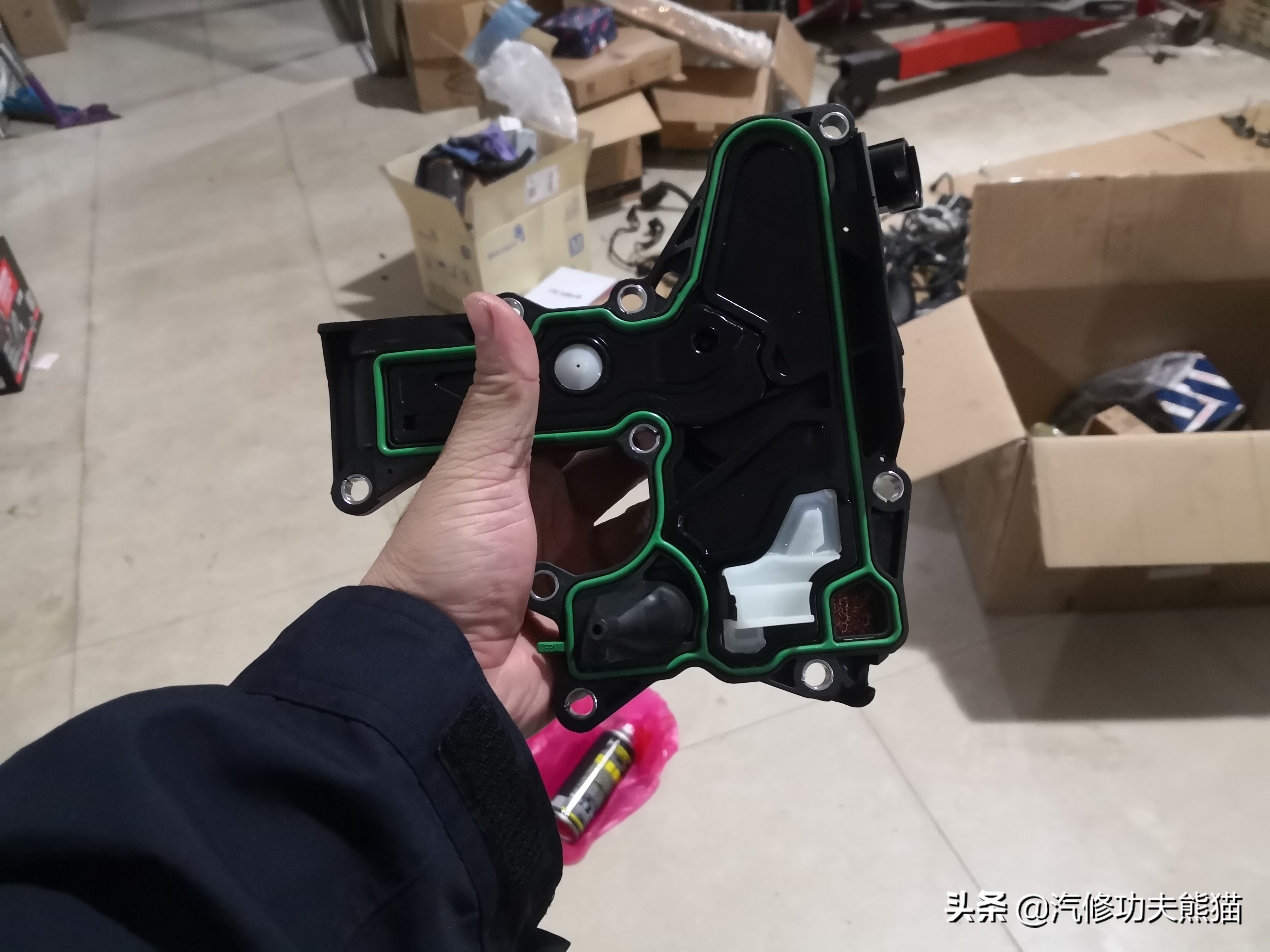 dsg双离合起步抖动有异响,大众帕萨特3.0v6发动机烧机油