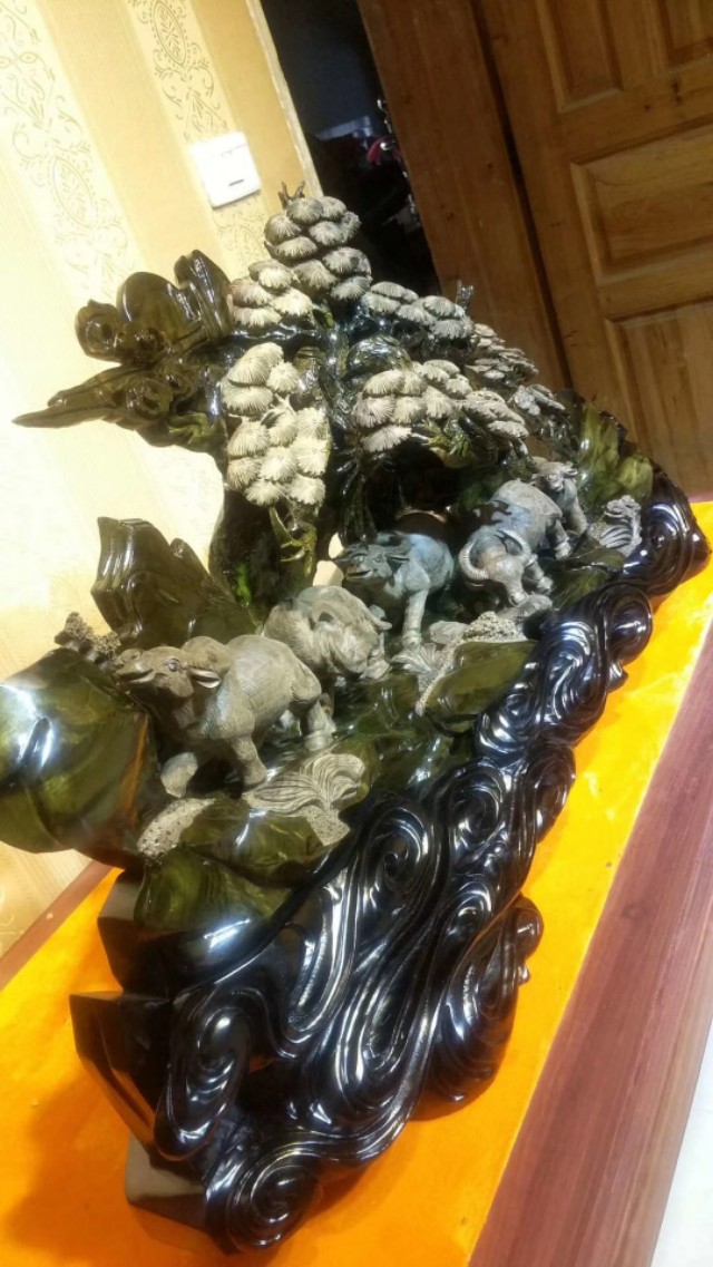 乌木金丝楠精品欣赏图,最贵的金丝楠乌木藏品