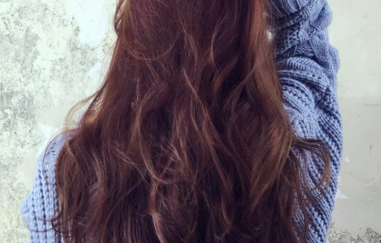 紫色发色如何快速洗掉,怎么洗掉刚染的发色