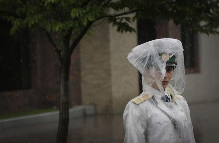 朝鲜风情工作服,朝鲜人职业装