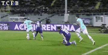 解析孔蒂的三中卫,孔蒂三中卫战术体系解析