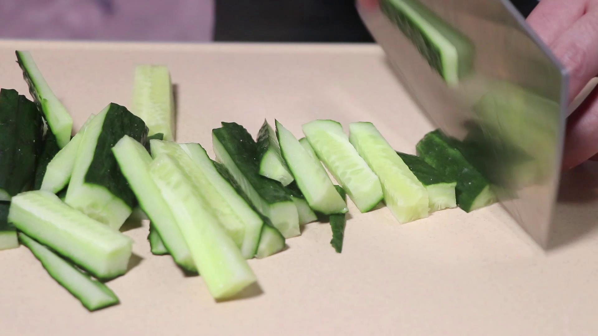 怎样腌黄瓜又脆又好吃,怎么样腌黄瓜又脆又好吃