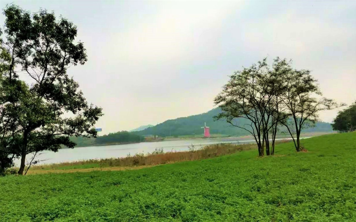 大连铭湖牧场十一还值得去吗,大连铭湖牧场多大面积