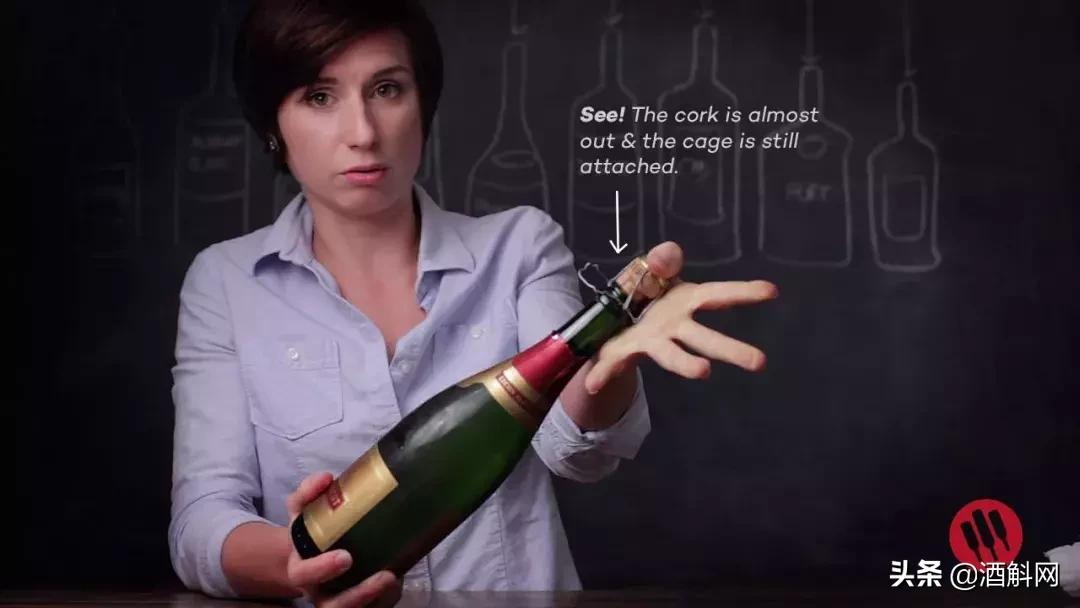 起泡葡萄酒超过了10年还能喝吗,起泡葡萄酒为啥会起泡