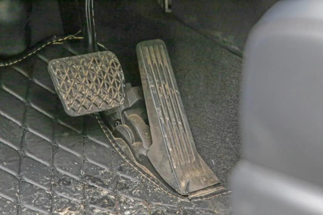 11.59万思域,思域的cvt和昂克赛拉的6at哪个好