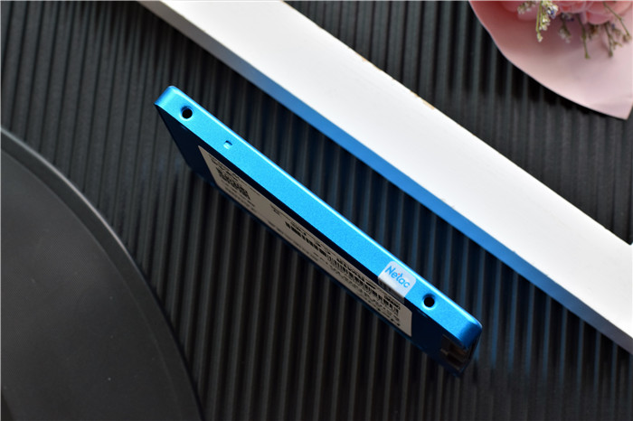 朗科n550s512固态硬盘评测,朗科固态硬盘n530s和n550s区别