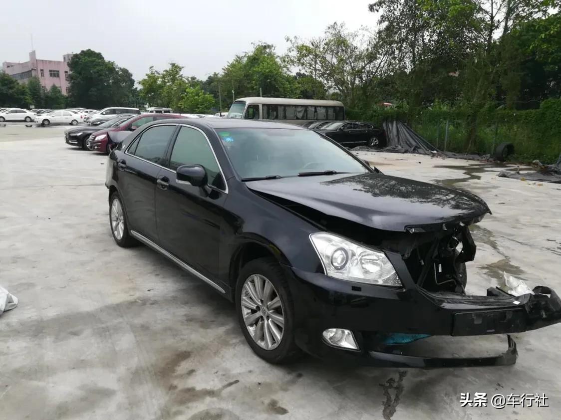 13代皇冠防撞梁拆解,13.5代皇冠前后防撞梁拆解