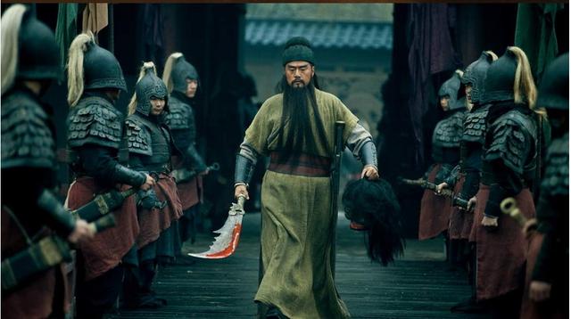 三国演义关羽九尺高是真的吗,三国演义中关羽身高几尺