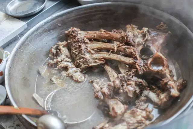 请不要这样子,请不要这样离开我