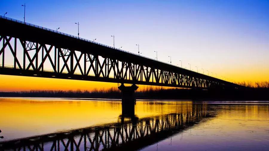 身份证410、411、412开头的，去了郑州就等于去了全世界