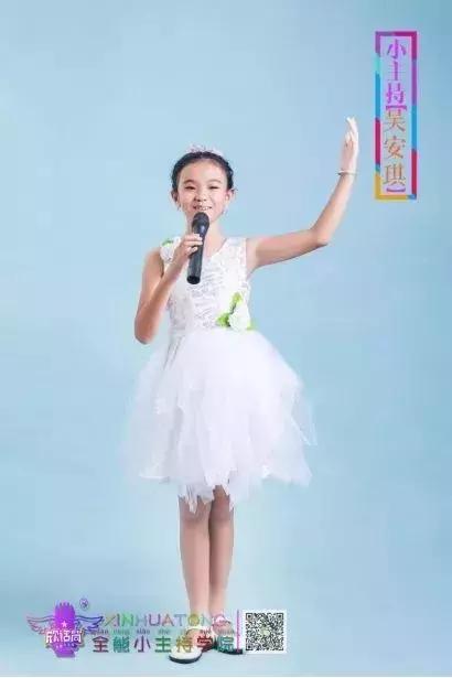 欣话筒成为“《小小演说家》口才养成与选拔基地”深圳福田单位