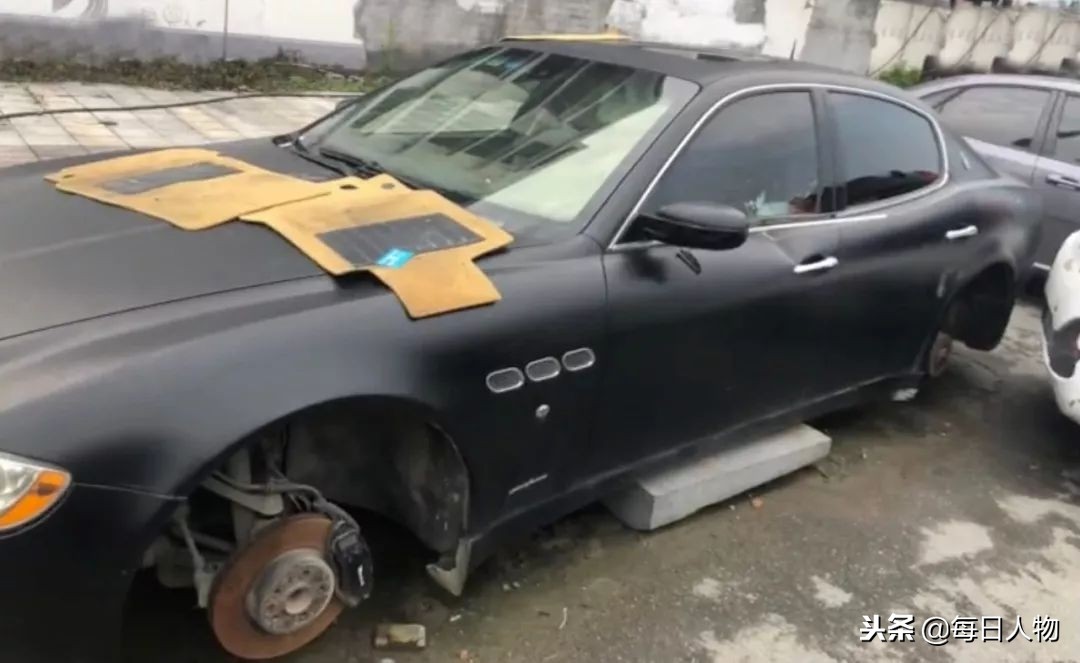 12岁男孩弑母案女孩讲述杀母过程,12岁男孩杀女童后续