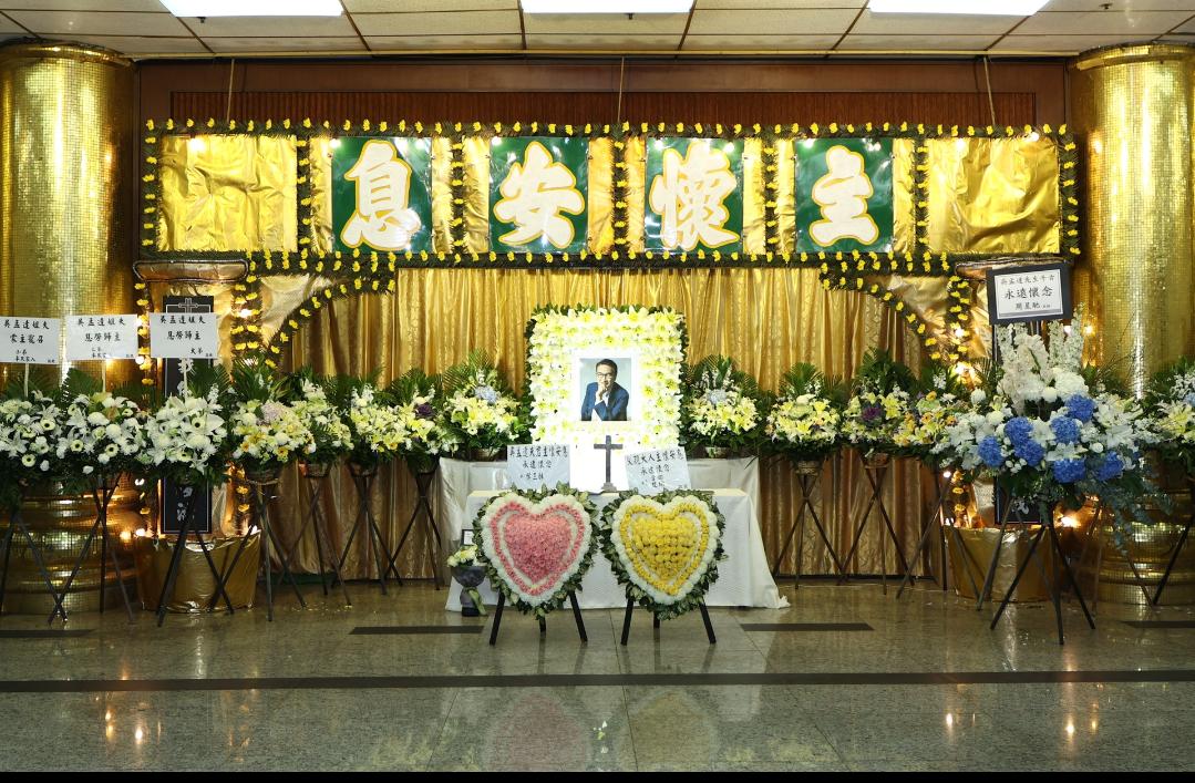 周星驰现场吊唁吴孟达,周星驰现场悼念吴孟达细节曝光