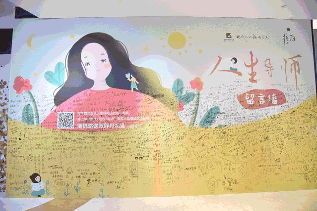 杭州人快带上自家的老照片来投稿，还有机会获得万元大奖哦