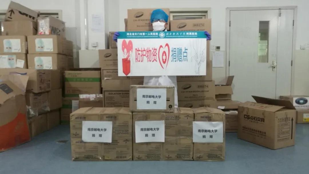 1000件医用防护服,医用防护服一万套