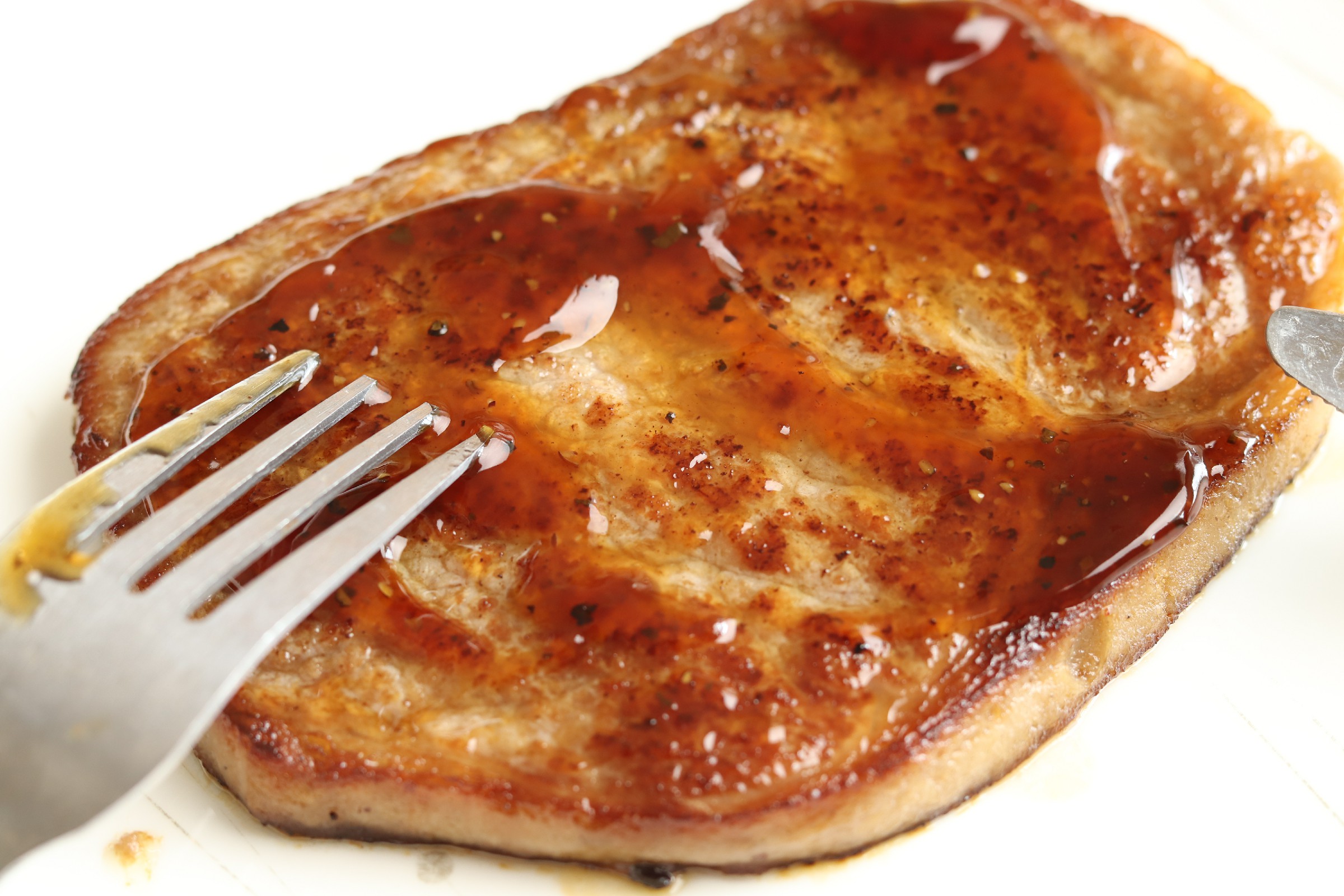 煎牛排掌握这几招,煎牛排如何嫩滑