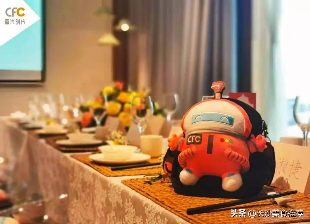 国际魔术大咖空降武汉,魔术团队开业庆典魔术表演