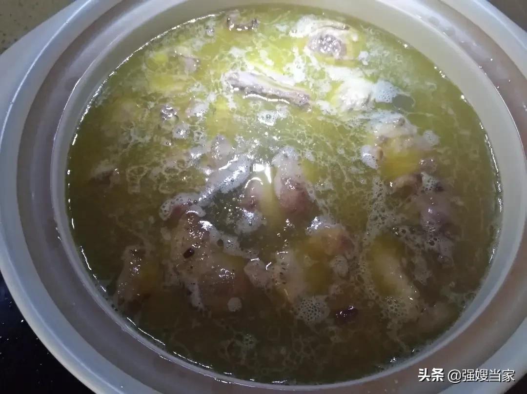 炖鸭汤什么时候放盐比较好,炖鸭汤怎么炖才好喝