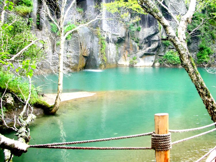 长白山天池两字是谁题写的,长白山天池谁写的