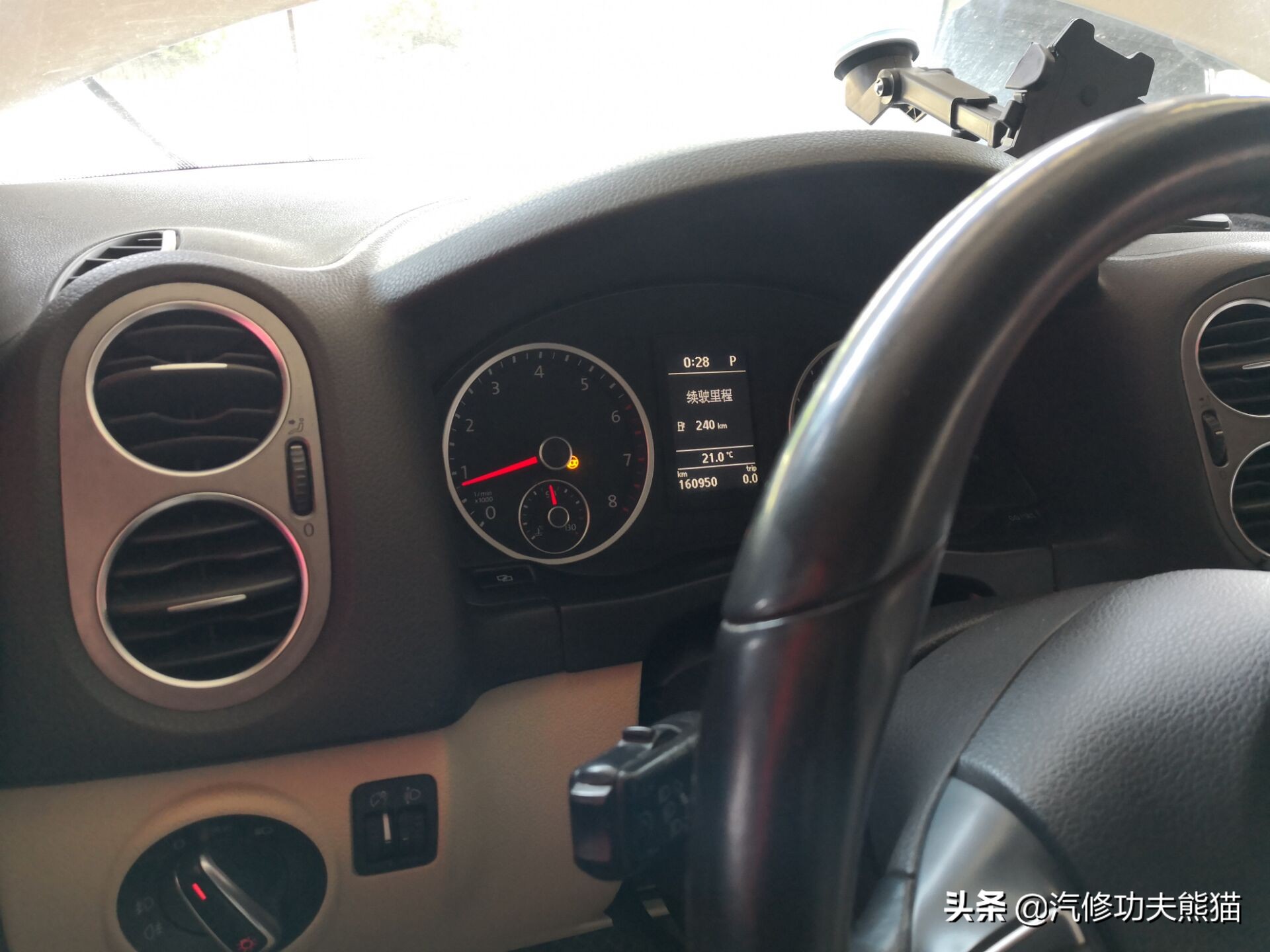 上海大众SUV销量王途观烧机油、漏机油被人乱修一通差点搞报废