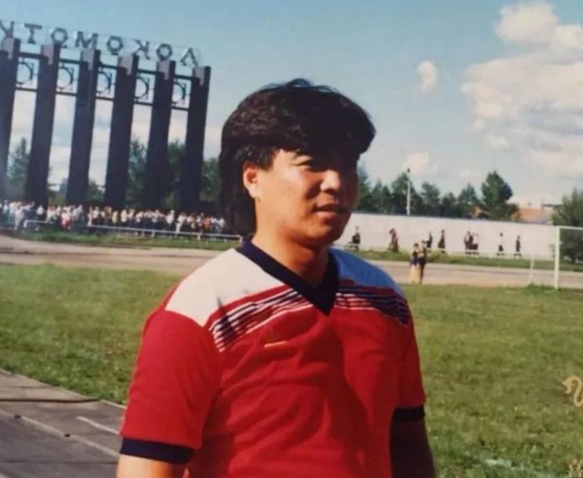 原是中长跑运动员15岁时半路出家获优秀射手称号