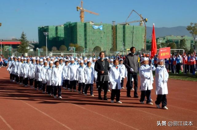 白大褂舞蹈教程,白大褂向日葵