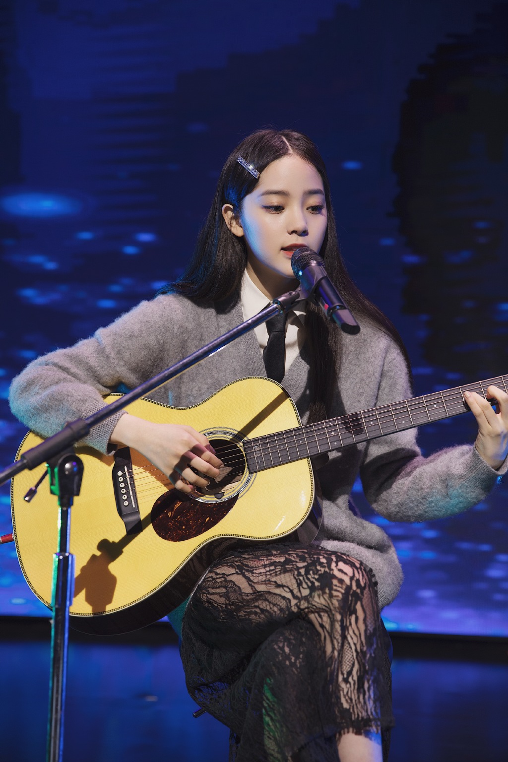 欧阳娜娜真有钱吗,欧阳娜娜很有钱吗