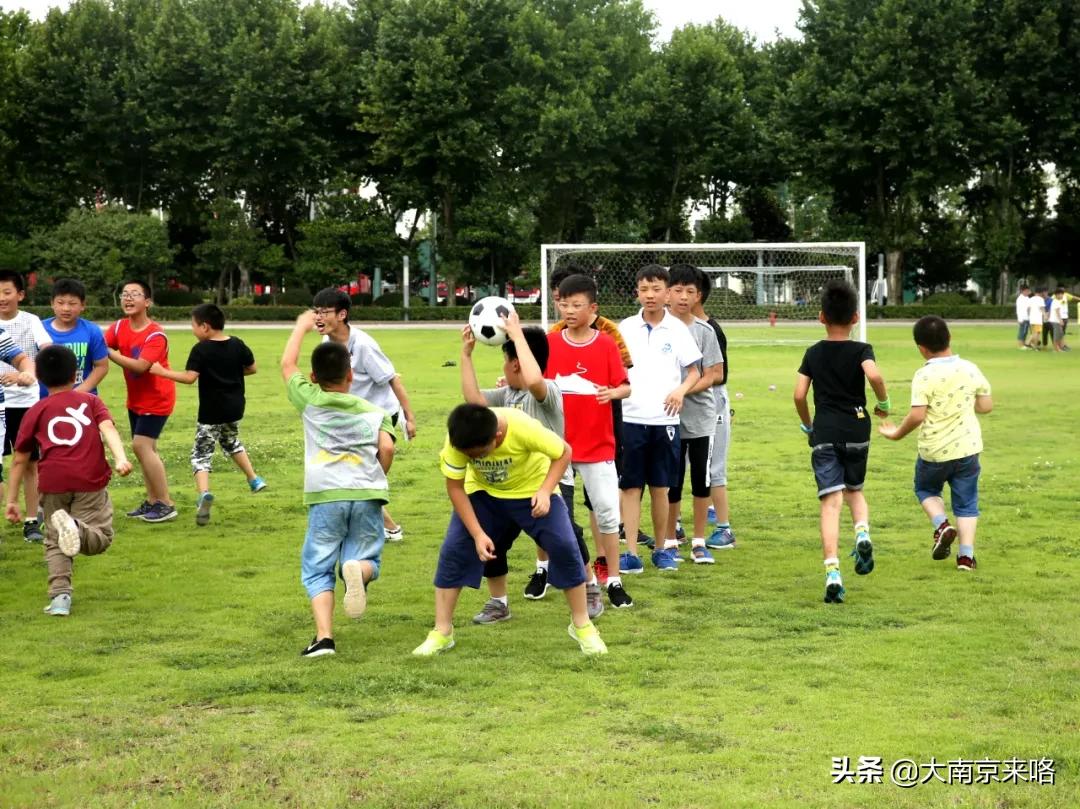 江苏教育频道特种兵军事夏令营,小小特种兵夏令营江苏广电