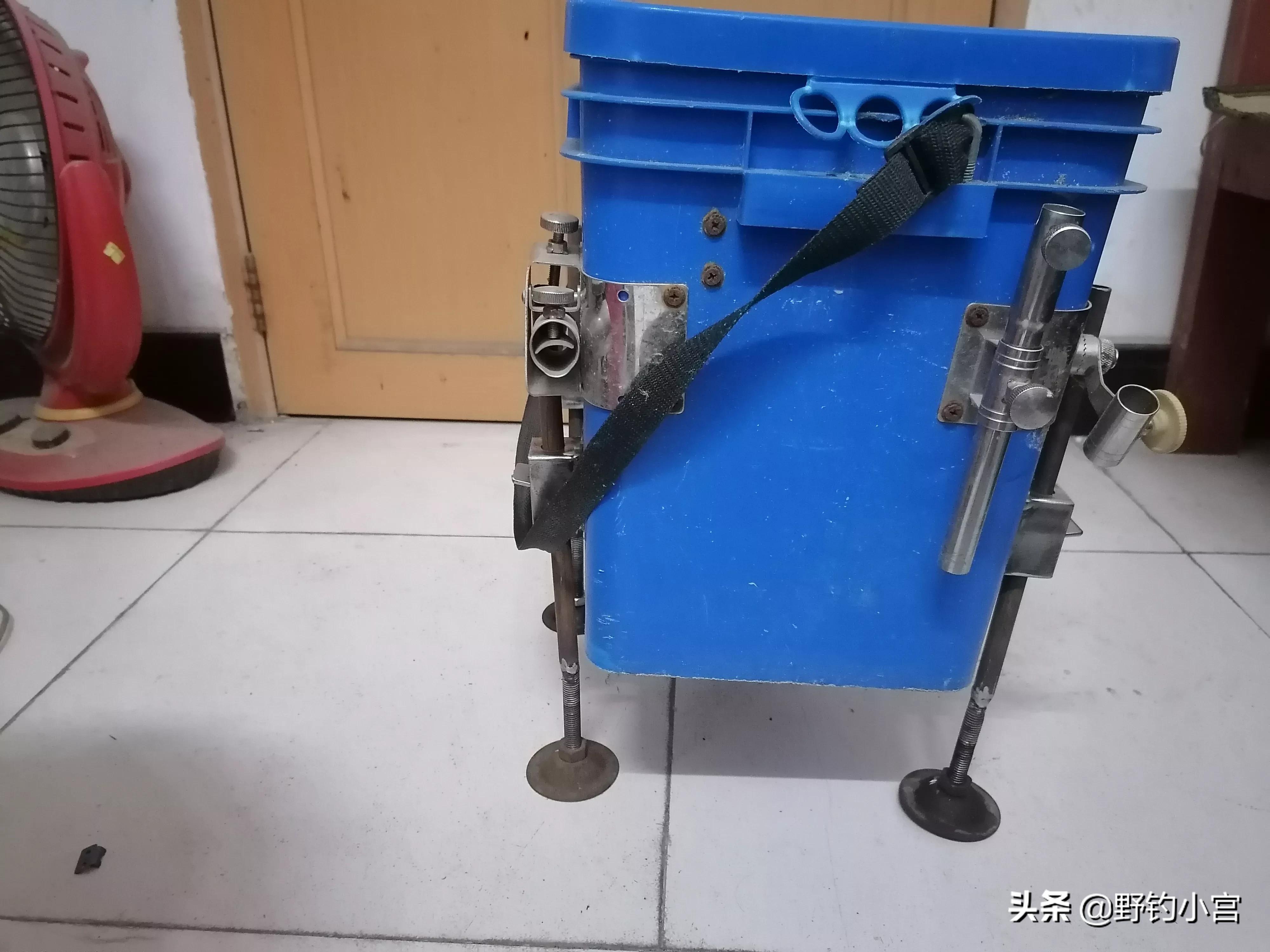 钓友自己设计的钓箱,别人自己制作钓鱼钓箱