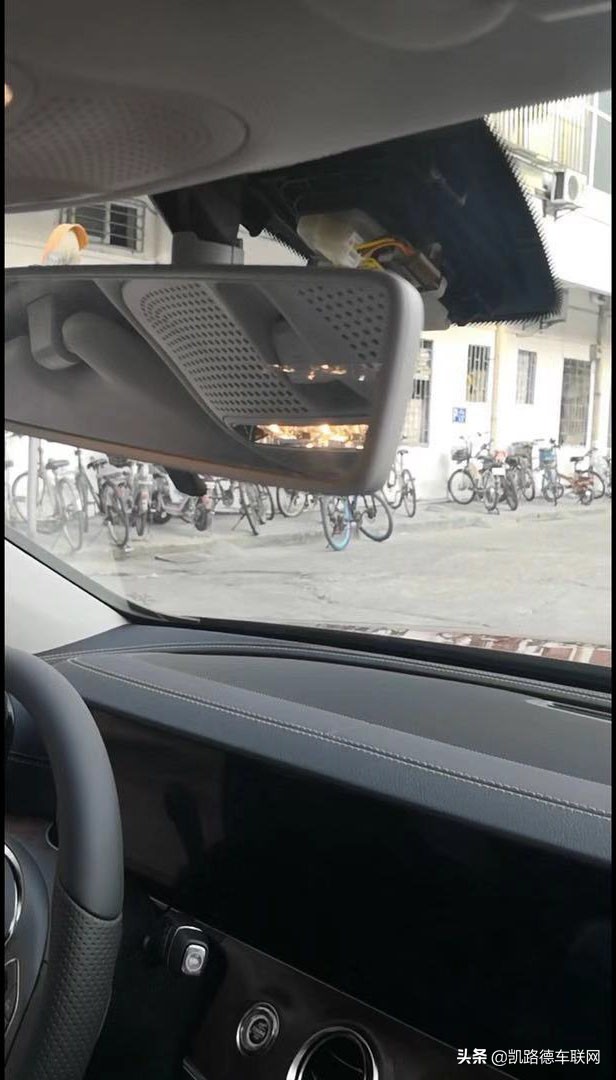 e300奔驰隐藏式行车记录仪怎么用,奔驰e300后视镜gps更换