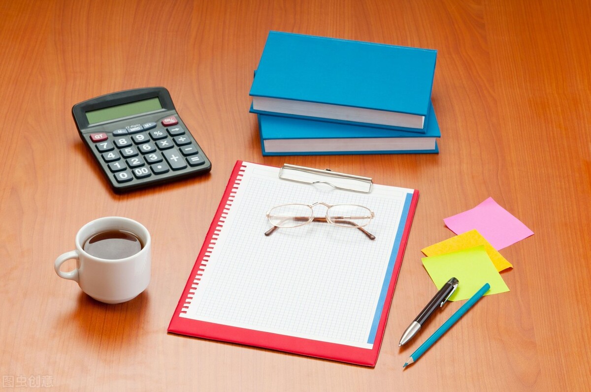 夫妻之间怎么管钱最公平,夫妻怎么管钱最合理