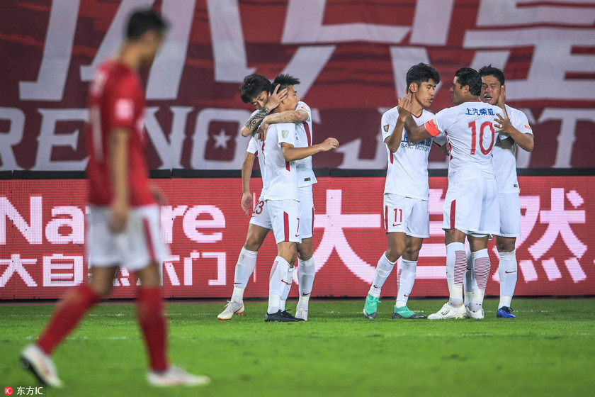 徐根宝告别上港,徐根宝当年多少钱买的上港