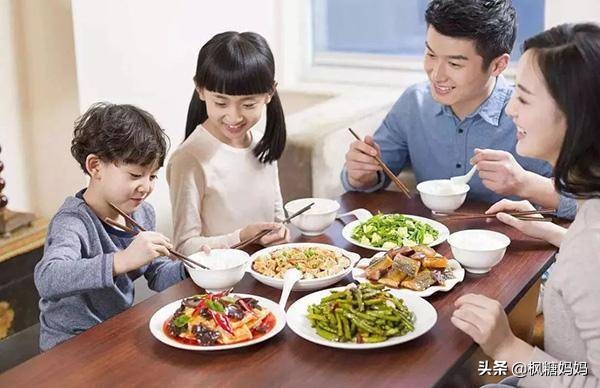 怎样让调皮的猫咪变得听话,如何让家猫变乖