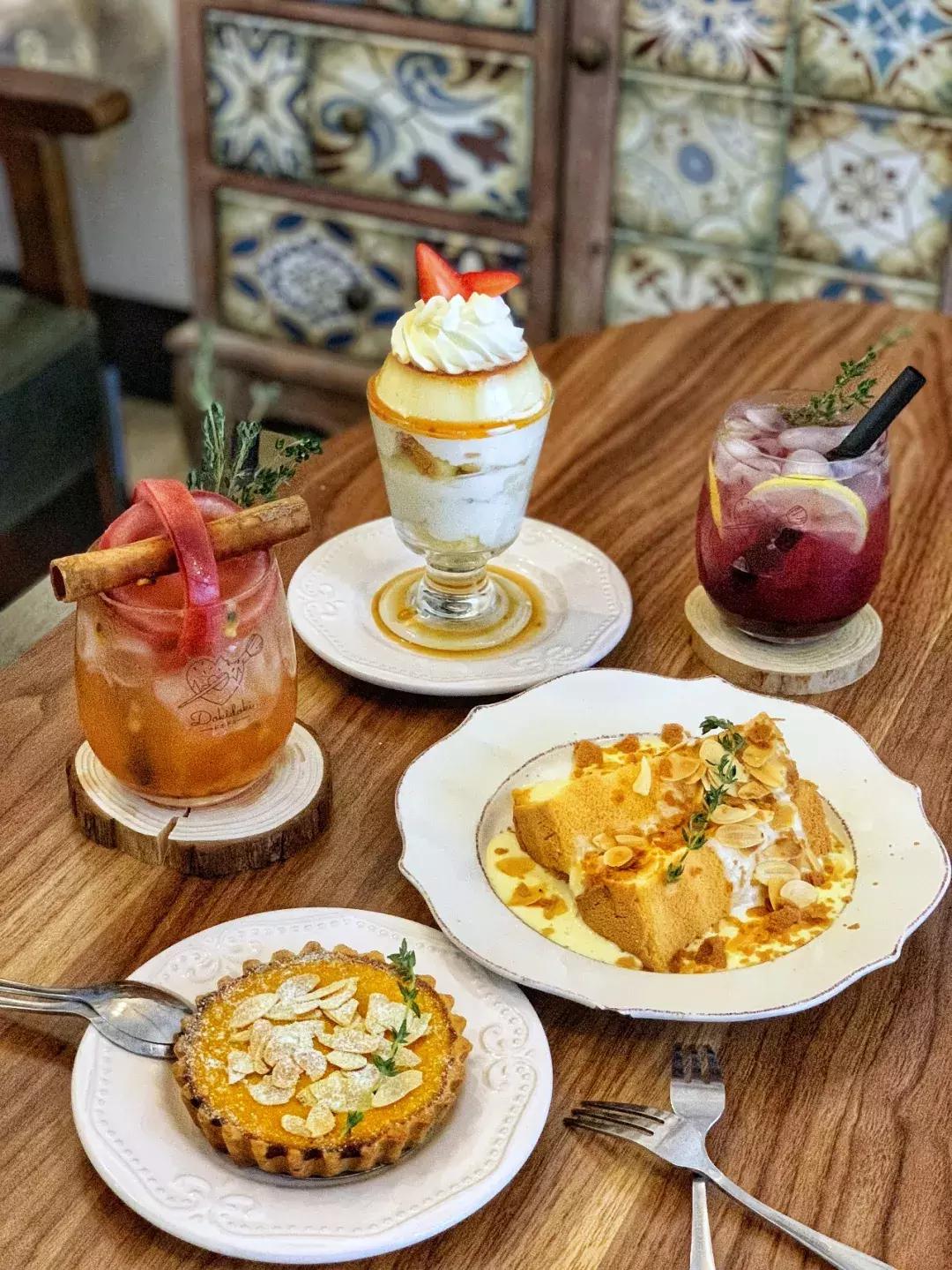 广州美食：藏在林和邨的的日式甜品店，有钱还不一定能迟到